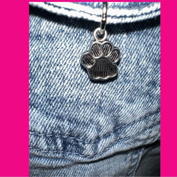 Must Love Cats Embroidered Denim Vest - Picture 7 of 10